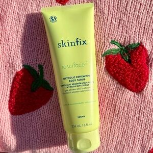 Skinfix Resurface Glycolic Renewing Body Scrub - 8 fl. oz.
